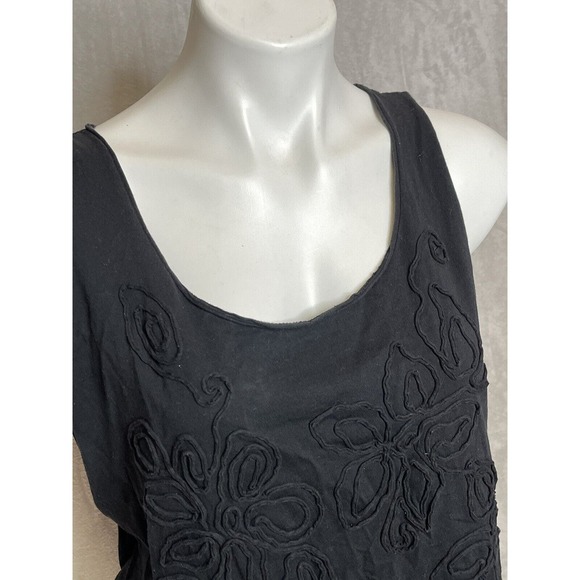 Jones New York Sport Women's Sz XL Black Raised Embroider Front Tank Sleeveless - Picture 2 of 7
